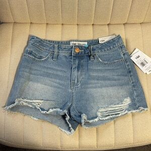 Women’s YMI Distressed Jean Shorts NWT: 3/26